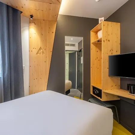 Urban Bivouac