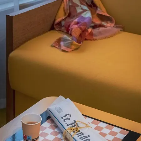 Отель Urban Bivouac