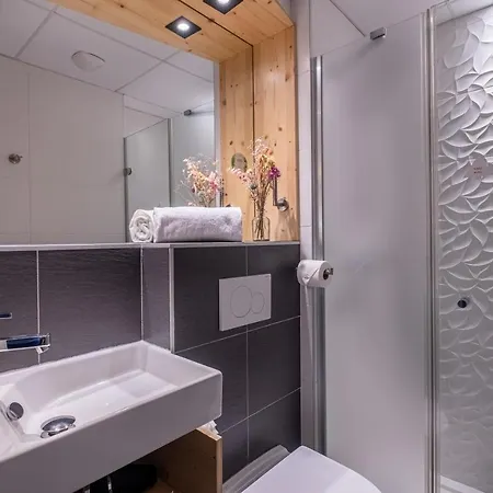 Urban Bivouac Отель 3*