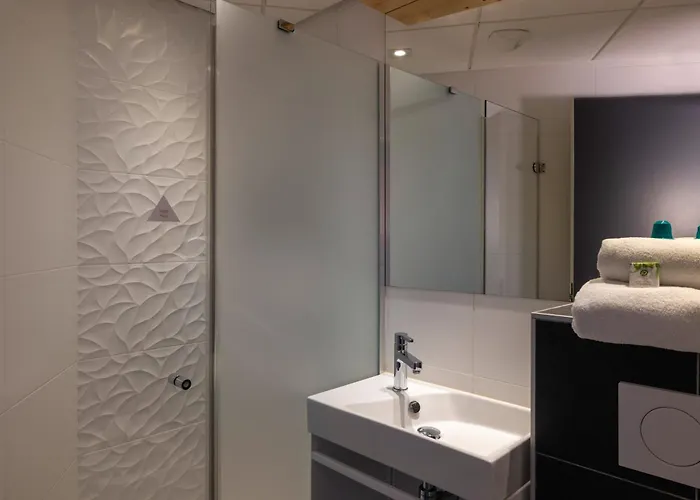 Urban Bivouac Hotel 3*