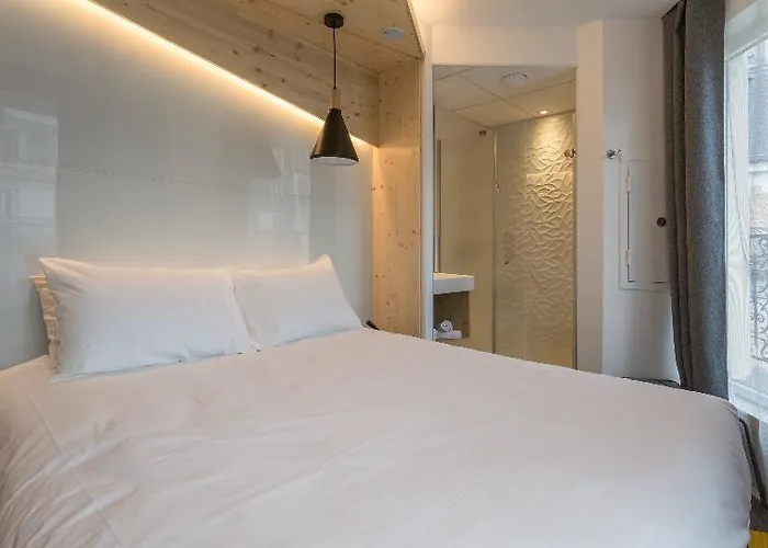 Hotel Urban Bivouac Paryż