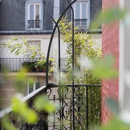 Hotel Urban Bivouac