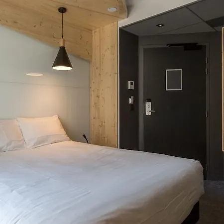 Hotel Urban Bivouac 3*