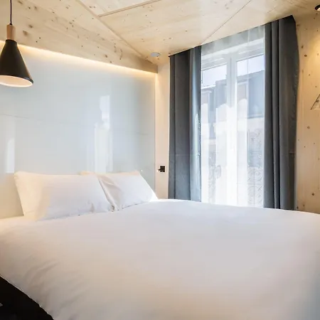 Ξενοδοχείο Urban Bivouac 3*