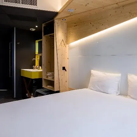 Urban Bivouac 3*